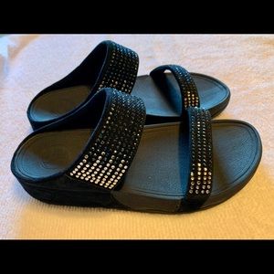 Women’s navy Fitflop slides size 8/39 like new